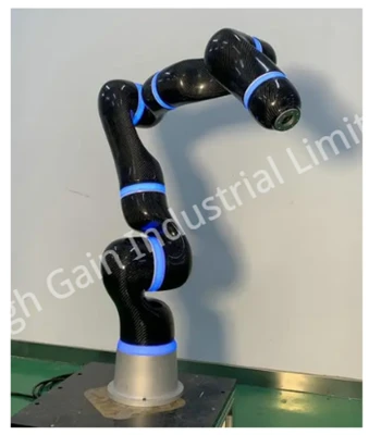 Zakaj veliko robotskih rok uporablja strukturo iz ogljikovih vlaken in alumin...